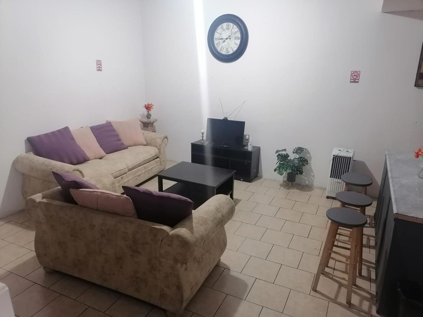 Casa Amplia Βίλα Σιουδάδ Χουάρες Εξωτερικό φωτογραφία